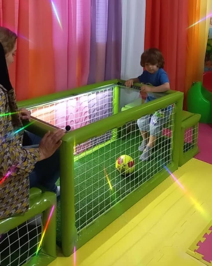 فوتبال نشسته با چمن ساحل